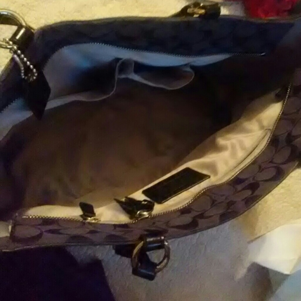Coach black purse - Picture 5 of 8